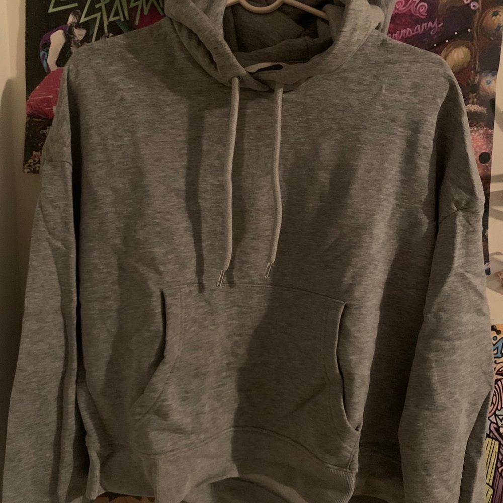 Boxy cropped grey hoodie